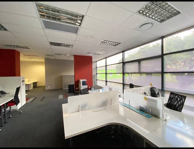 327M² OFFICE TO LET IN ZONNEBLOEM
